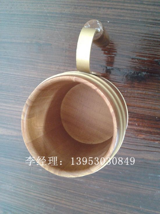 點擊查看詳細信息<br>標題：木制水杯 閱讀次數(shù)：2159