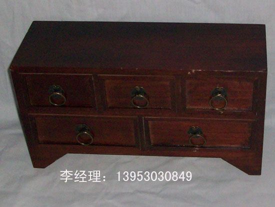 點擊查看詳細信息<br>標題：裝飾盒002 閱讀次數(shù)：2260
